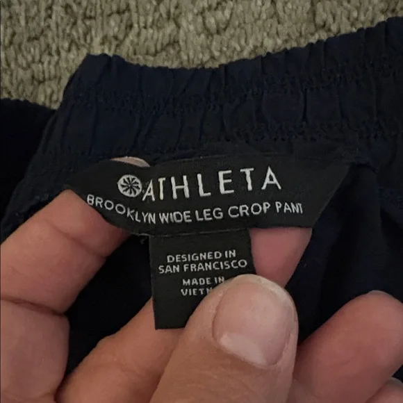 Athleta Navy Brooklyn Wide Leg Crop Pant Size 0 - Picture 4 of 11